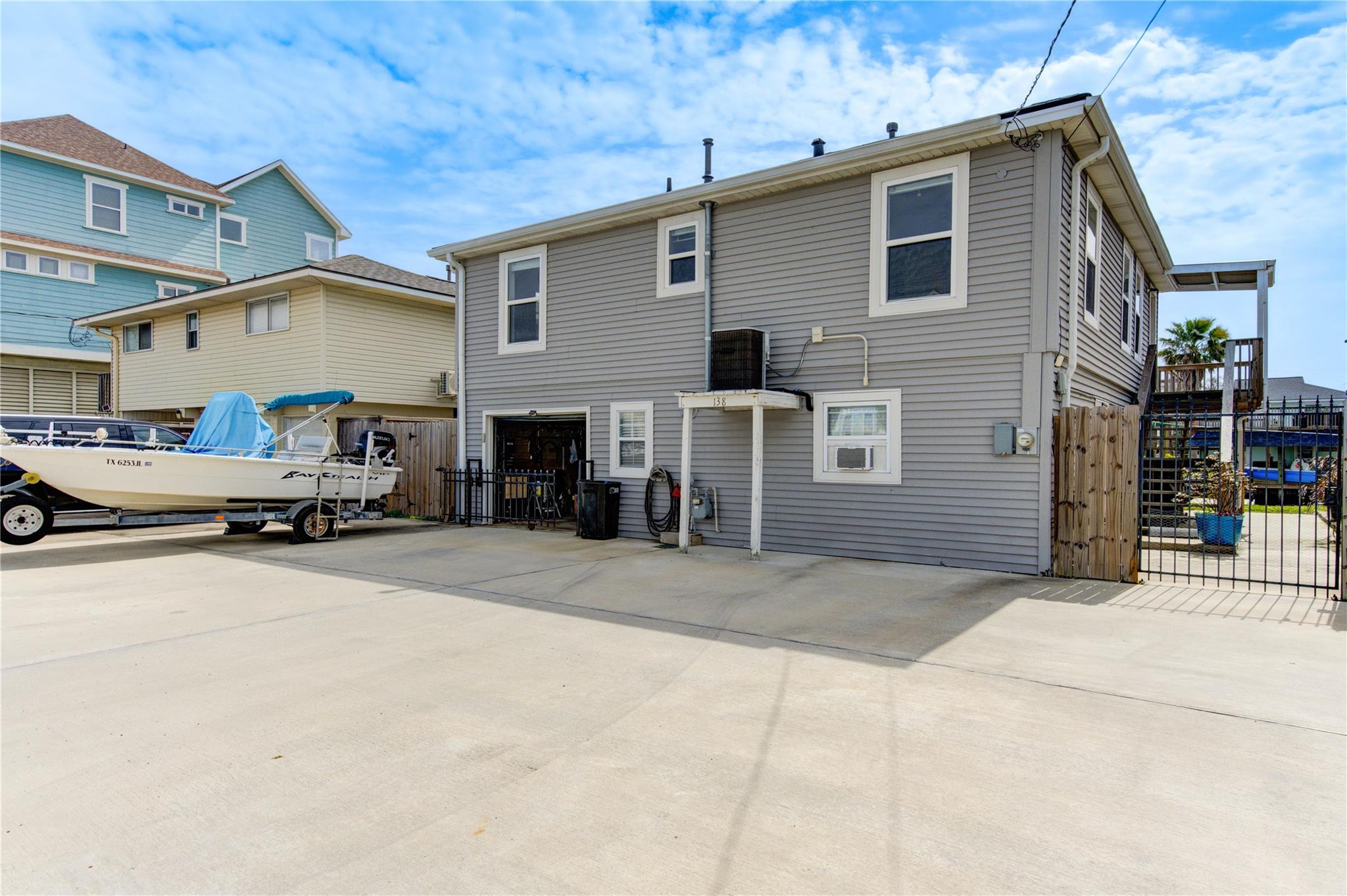 138 Tarpon Street