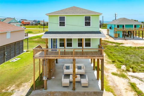 Homes For Sale - 4726 Palm Street<br/> Freeport, TX 77541