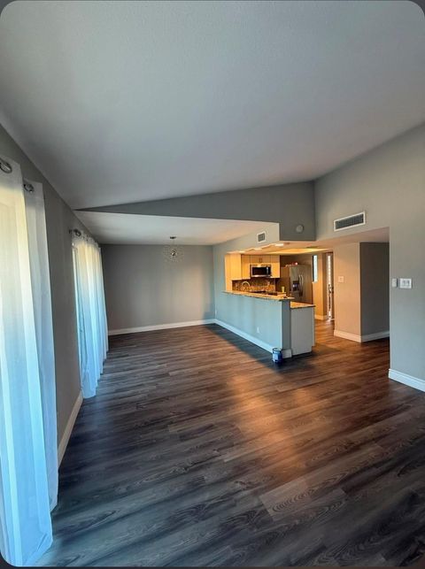 Photo of 4444 Victory Drive #1106, Houston, TX 77088 (MLS # 18956802)