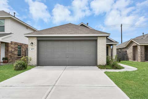 Photo of 4223 Palmetto Grove Lane, Baytown, TX 77521 (MLS # 32738458)