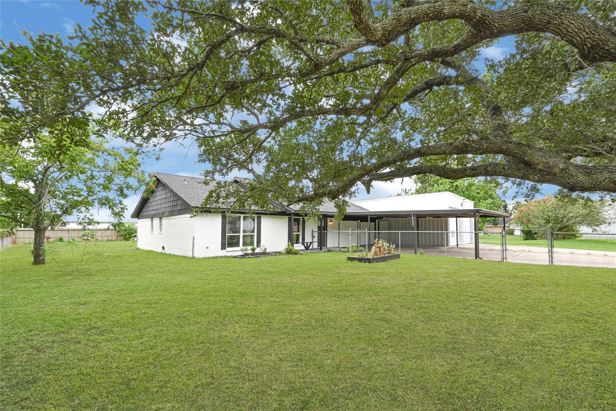 1434 County Road 850