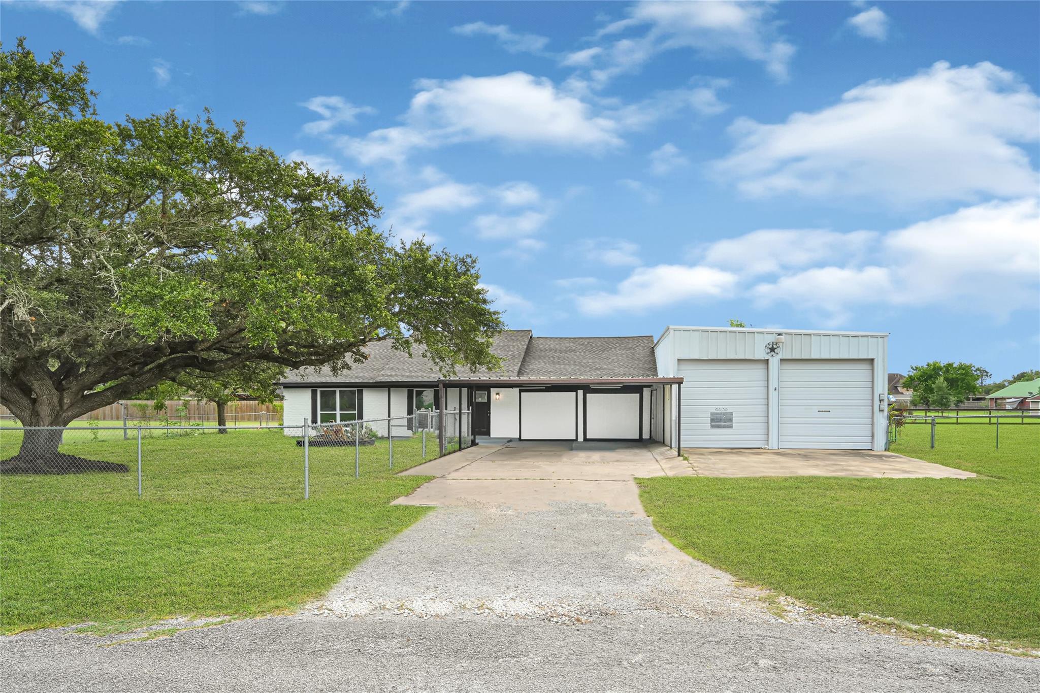 1434 County Road 850