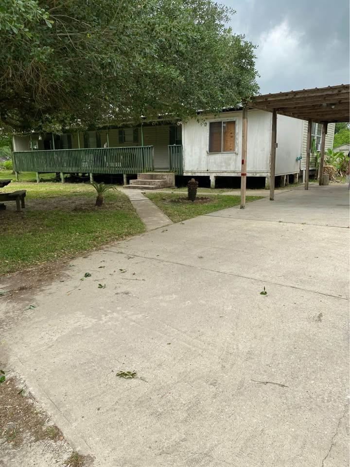 2130 Hayes Road