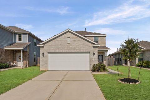 Photo of 10818 Catclaw Court, Tomball, TX 77375 (MLS # 38493932)