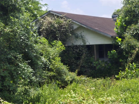 Photo of 37623 Meadowview Drive, Hempstead, TX 77445 (MLS # 14803010)
