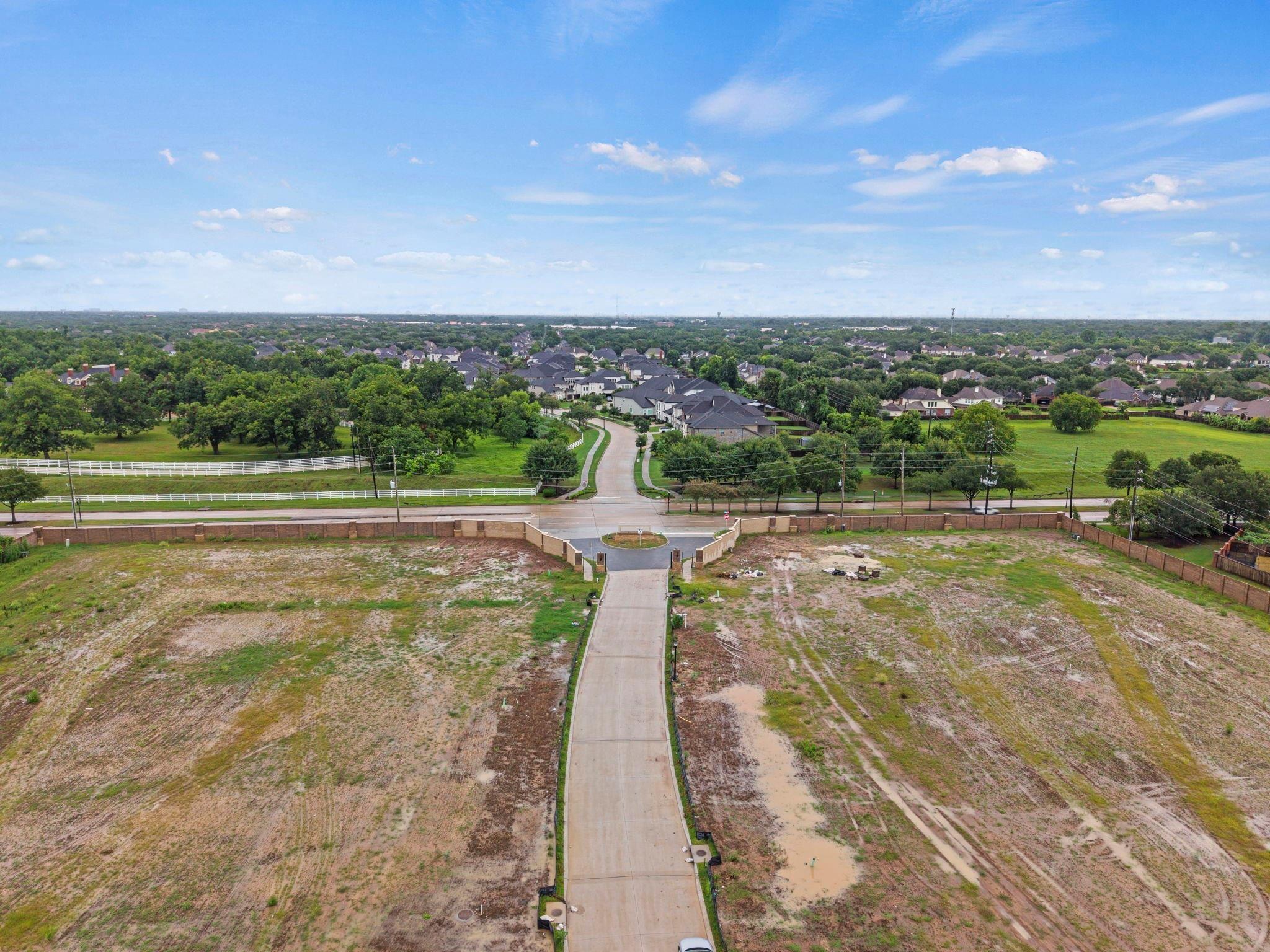 7019 Meadowview Estates Court