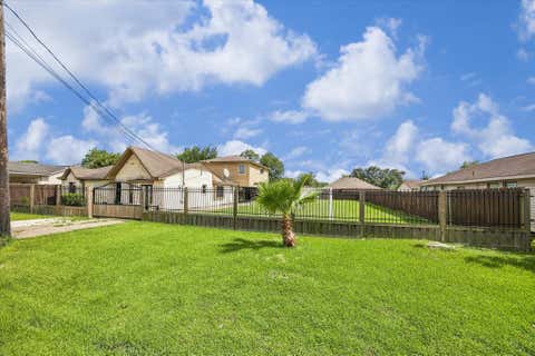Homes For Sale - 511 Avenue I<br/> South Houston, TX 77587