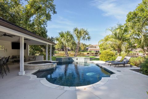 1917 Anchor Way Dickinson TX 77539