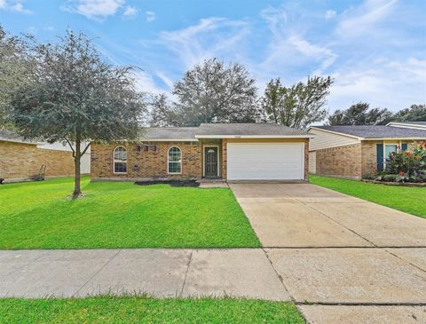 Photo of 24307 Broken Bow Lane, Hockley, TX 77447 (MLS # 41144463)