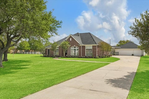 Homes For Sale - 6042 Blackberry Cove Lane Ln<br/> Richmond, TX 77469