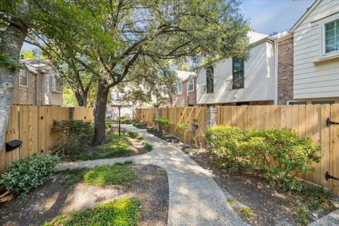 Photo of 903 Wax Myrtle Lane, Houston, TX 77079 (MLS # 70465272)