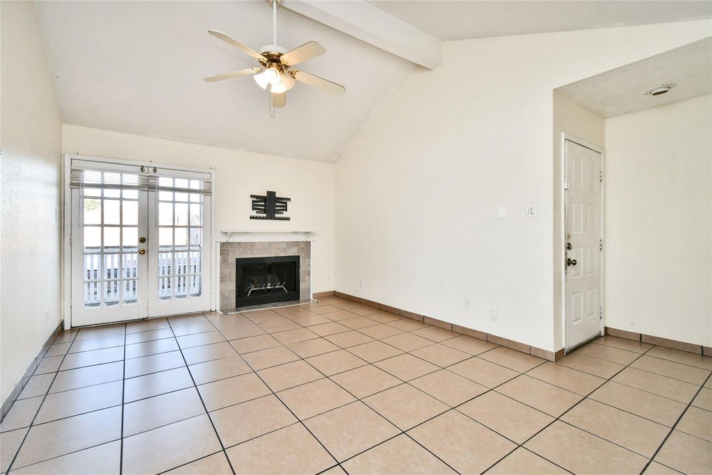 Photo of 10211 Sugar Branch Drive #342, Houston, TX 77036 (MLS # 92732248)