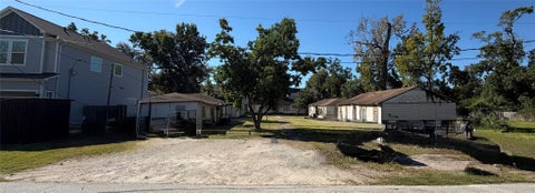 Photo of 511 Marcella Street, Houston, TX 77091 (MLS # 49394243)