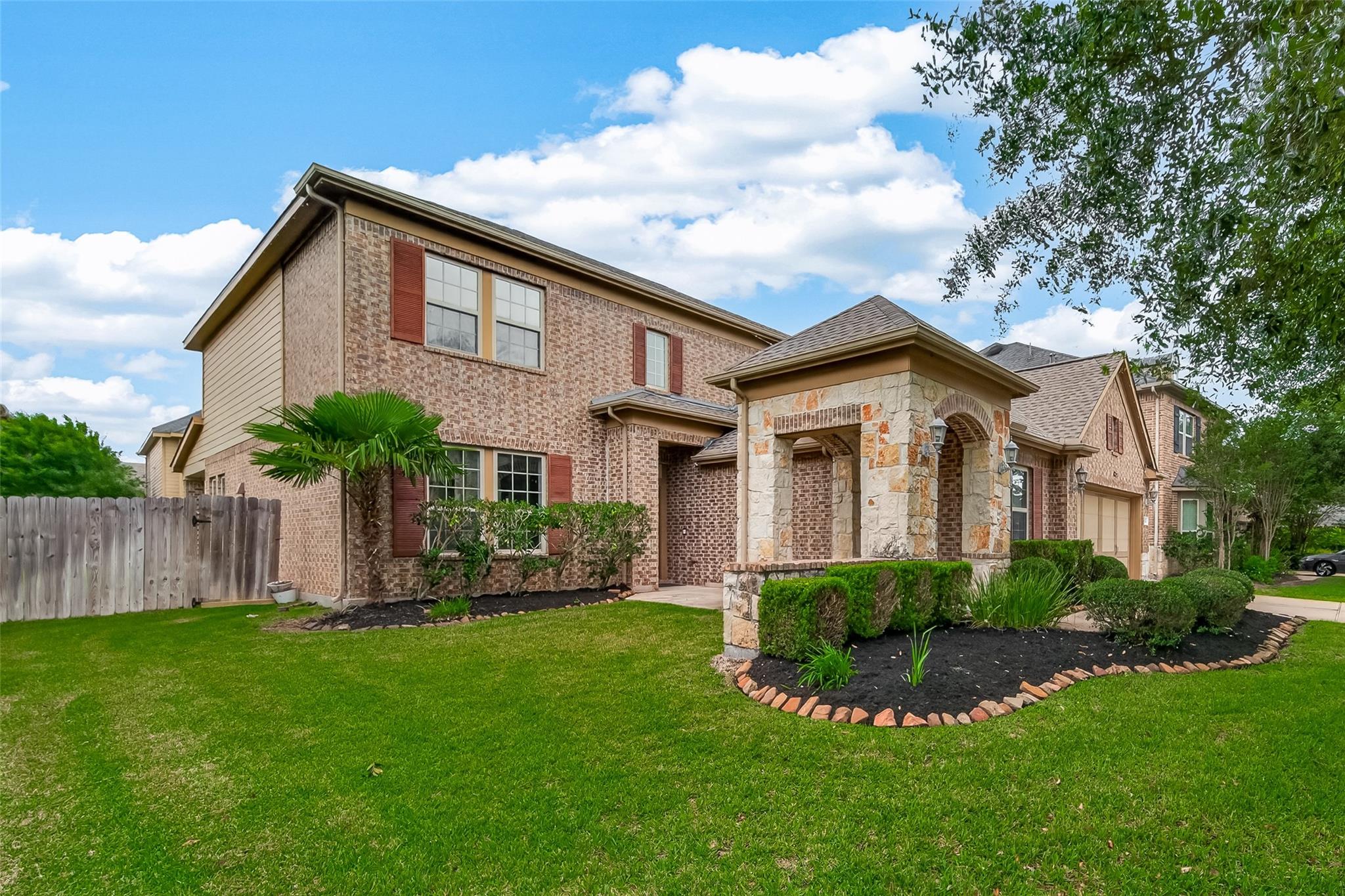 26214 Grace Hills Lane