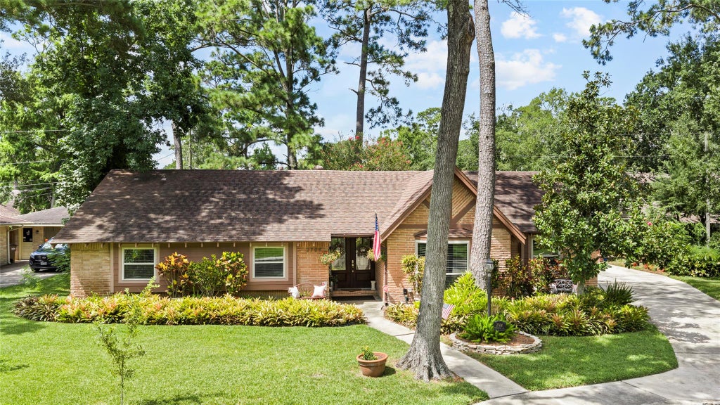 Photo of 2704 Yorktown Drive, Dickinson, TX 77539 (MLS # 64194269)