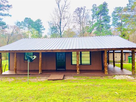 Photo of 88 Gazebo Street #D, Huntsville, TX 77340 (MLS # 45328600)