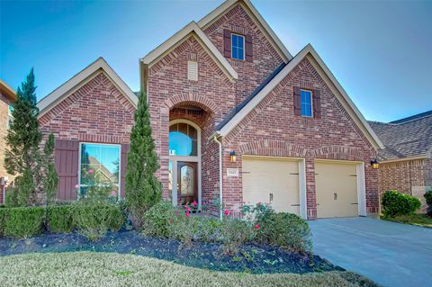 Homes For Sale - 17623 Barrowfield Lane<br/> Richmond, TX 77407