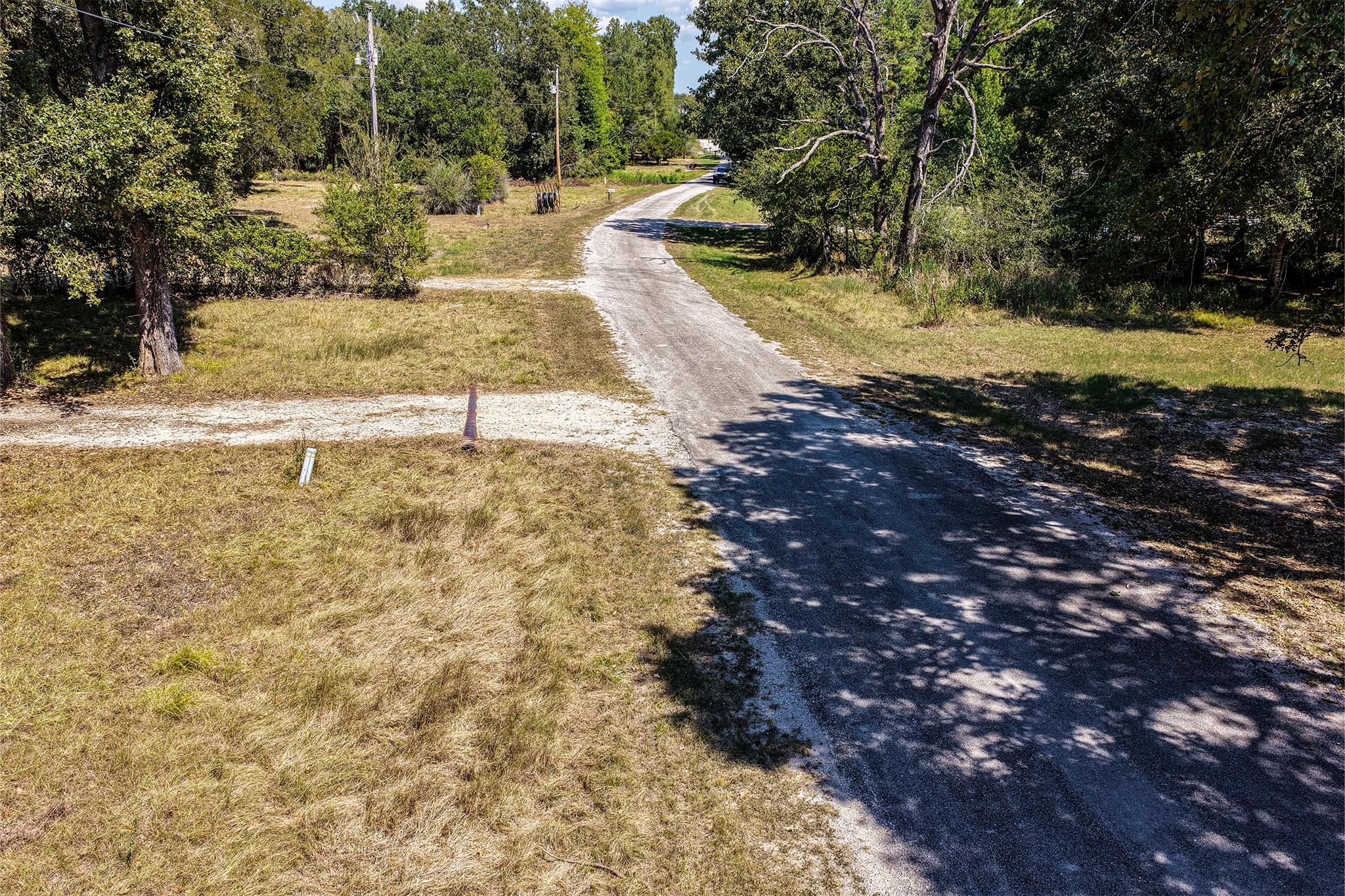 15 Creek Point