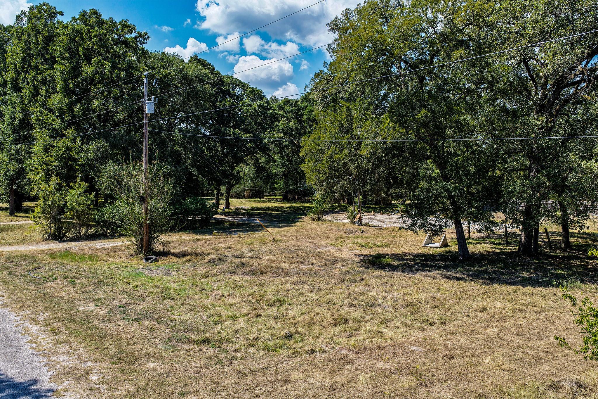 15 Creek Point