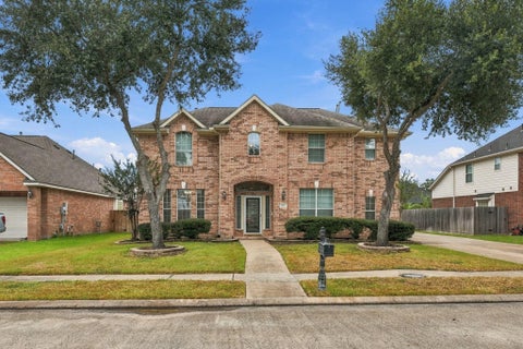 Photo of 2122 Fortuna Bella Drive, Pearland, TX 77581 (MLS # 39052165)