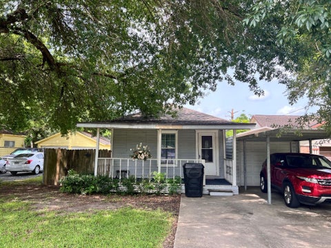 Photo of 14120 Almeda School Road, Houston, TX 77047 (MLS # 29724195)