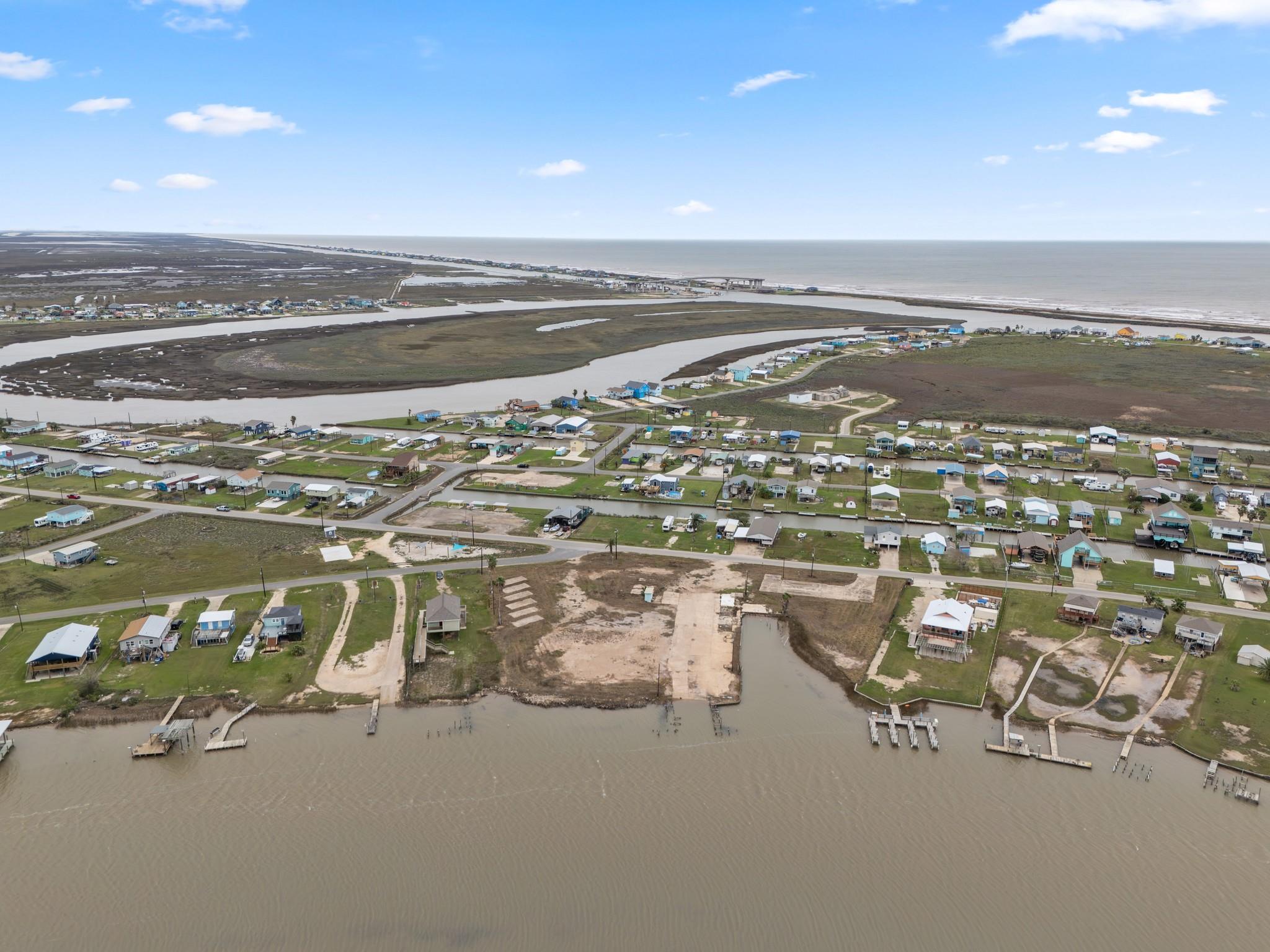 1052 County Road 201