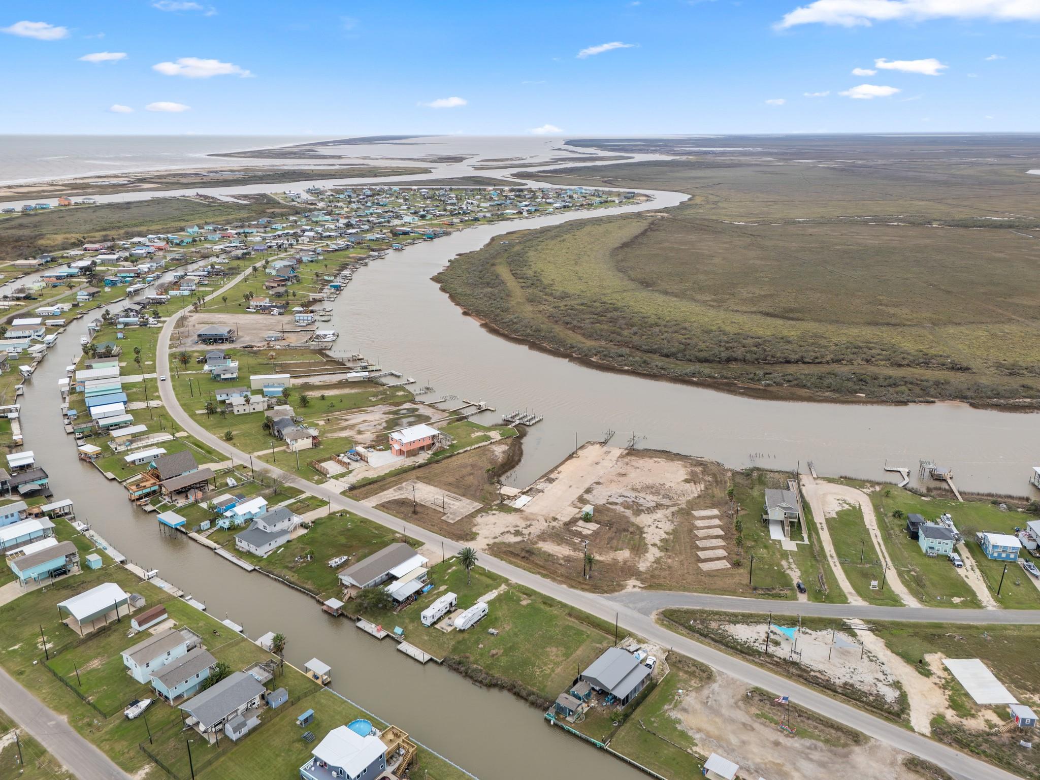 1052 County Road 201