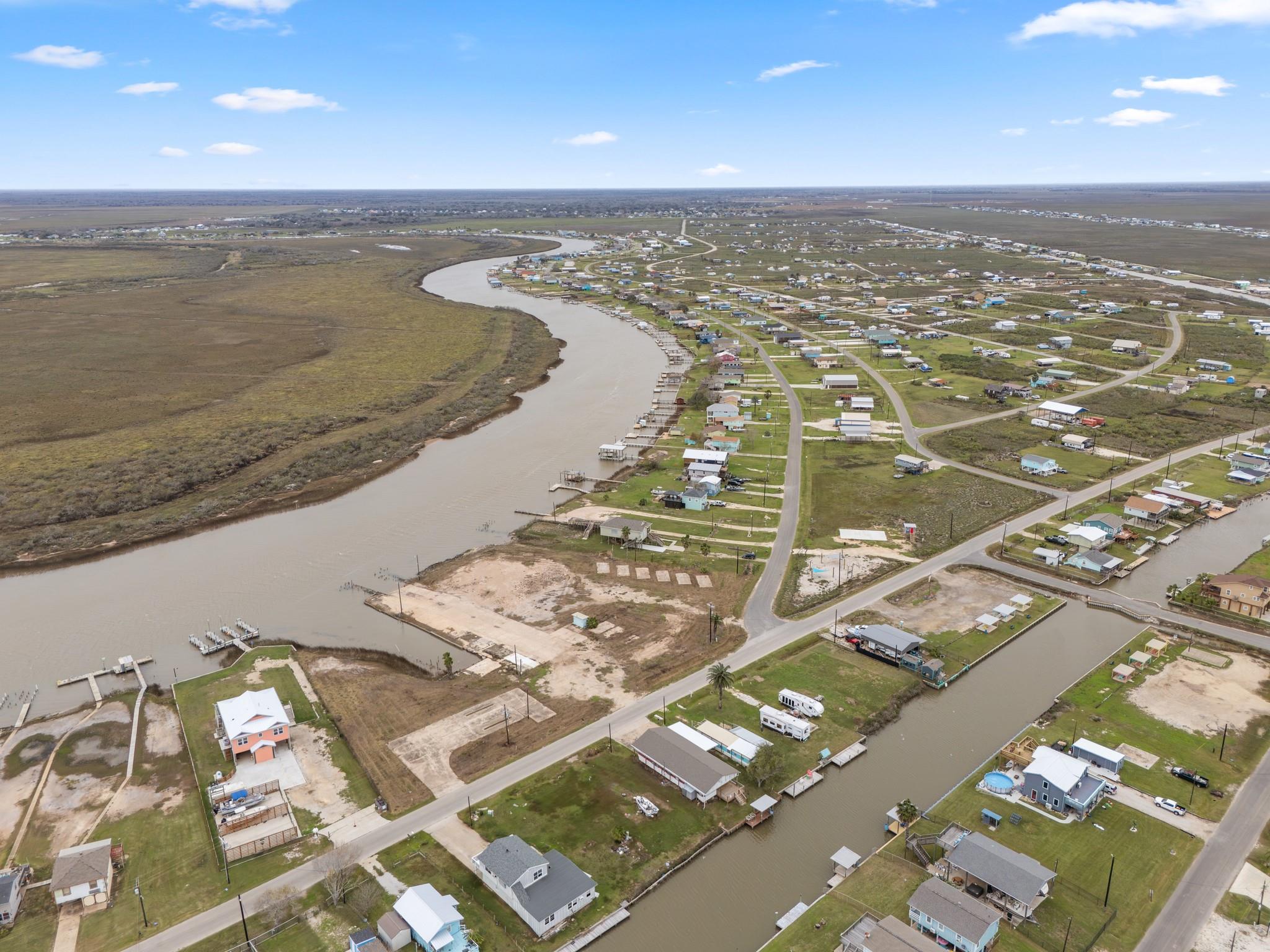 1052 County Road 201