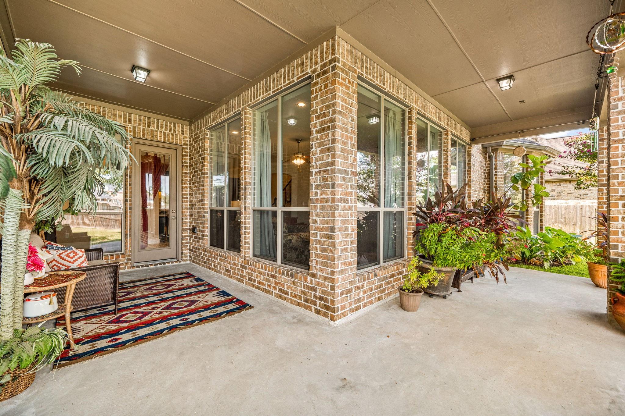 11907 Wind Cove Place Court