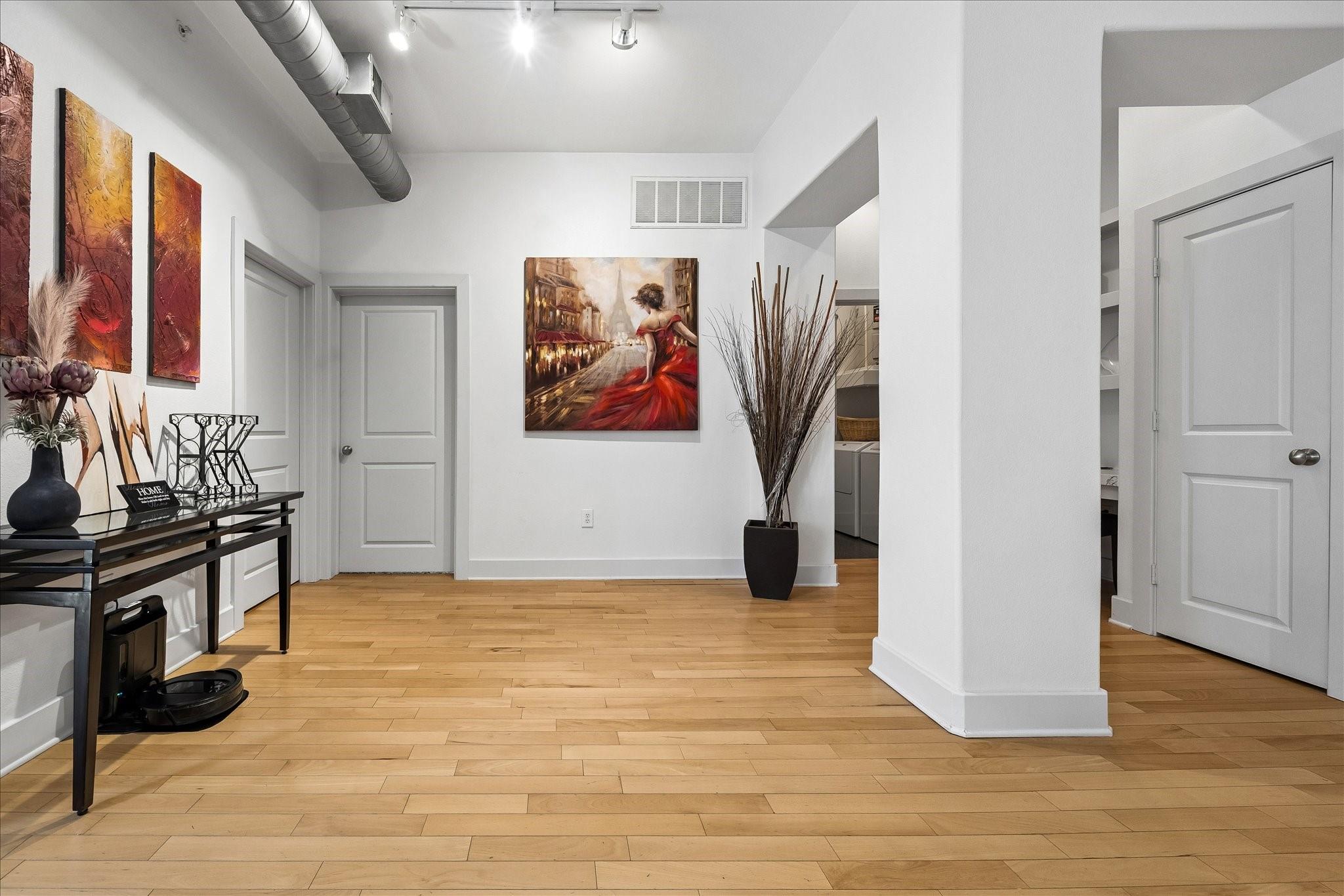 1901 Post Oak Boulevard 3216