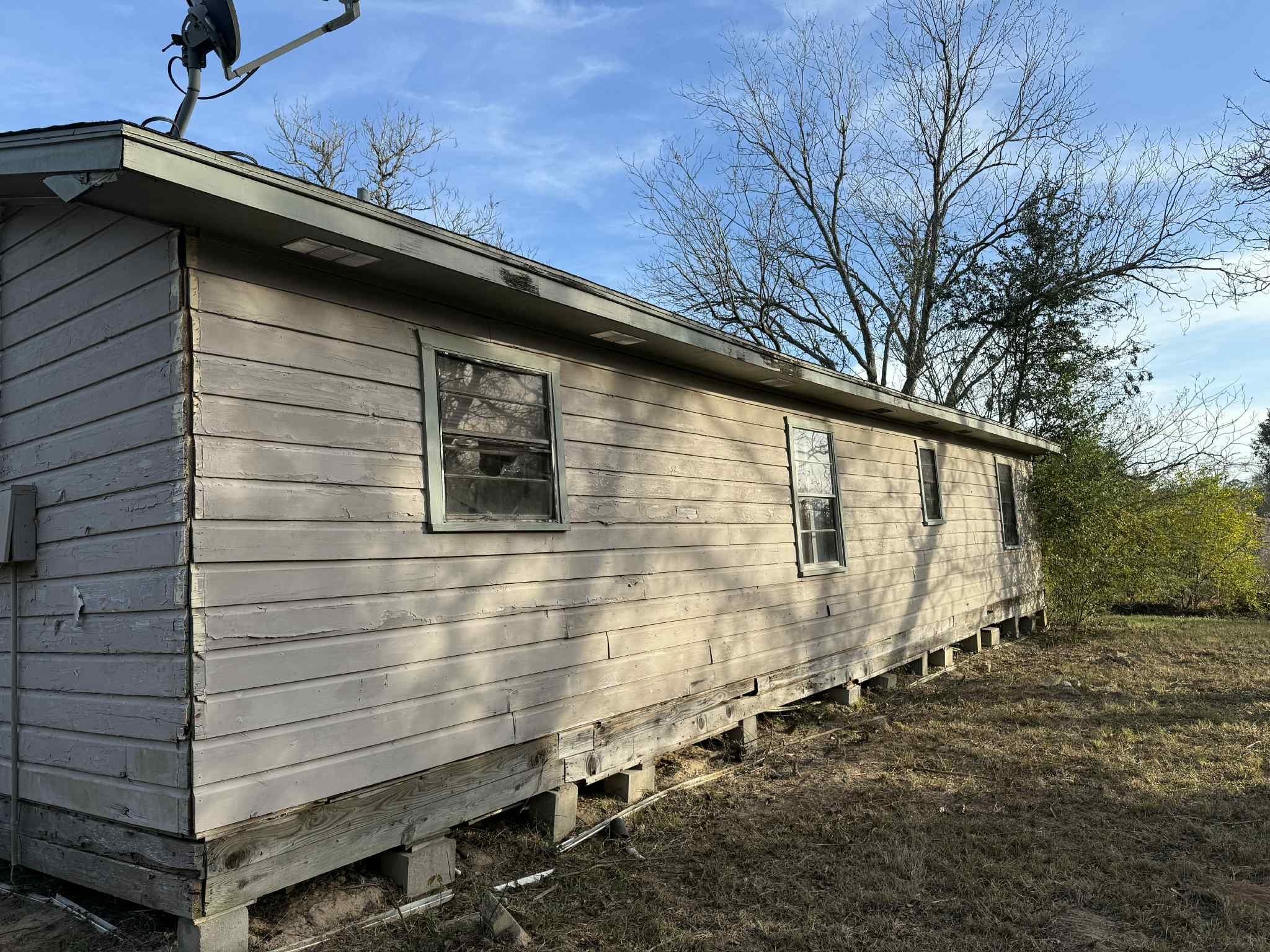 115 County Road 2938