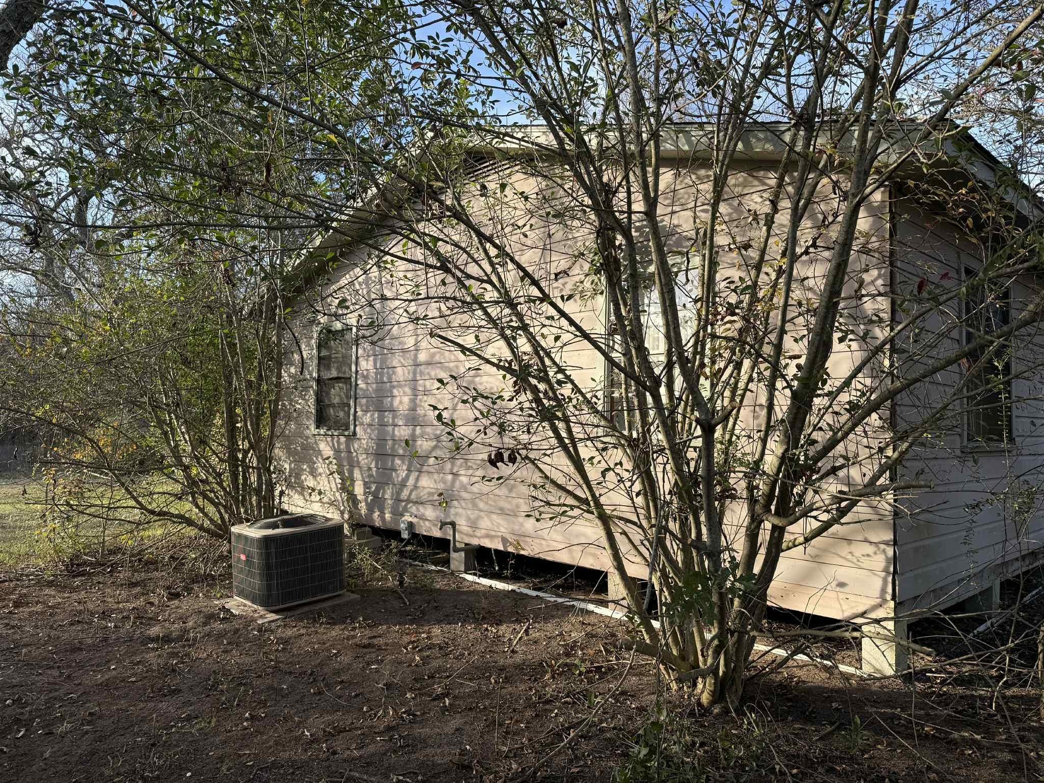 115 County Road 2938