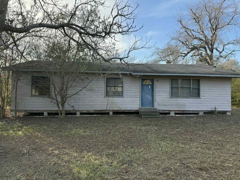 115 County Road 2938 Hughes Springs TX 75656