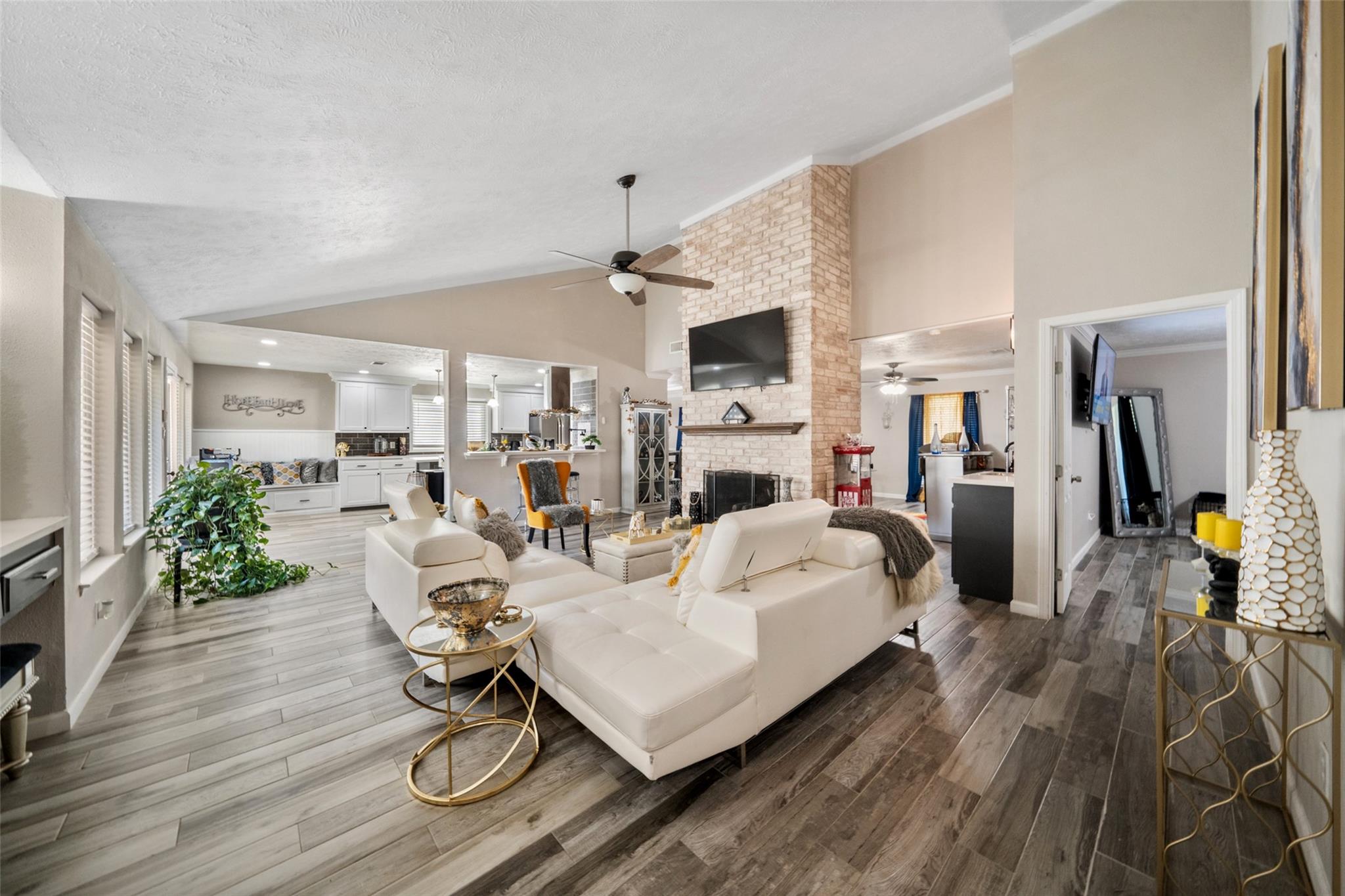 1350 Westgreen Boulevard