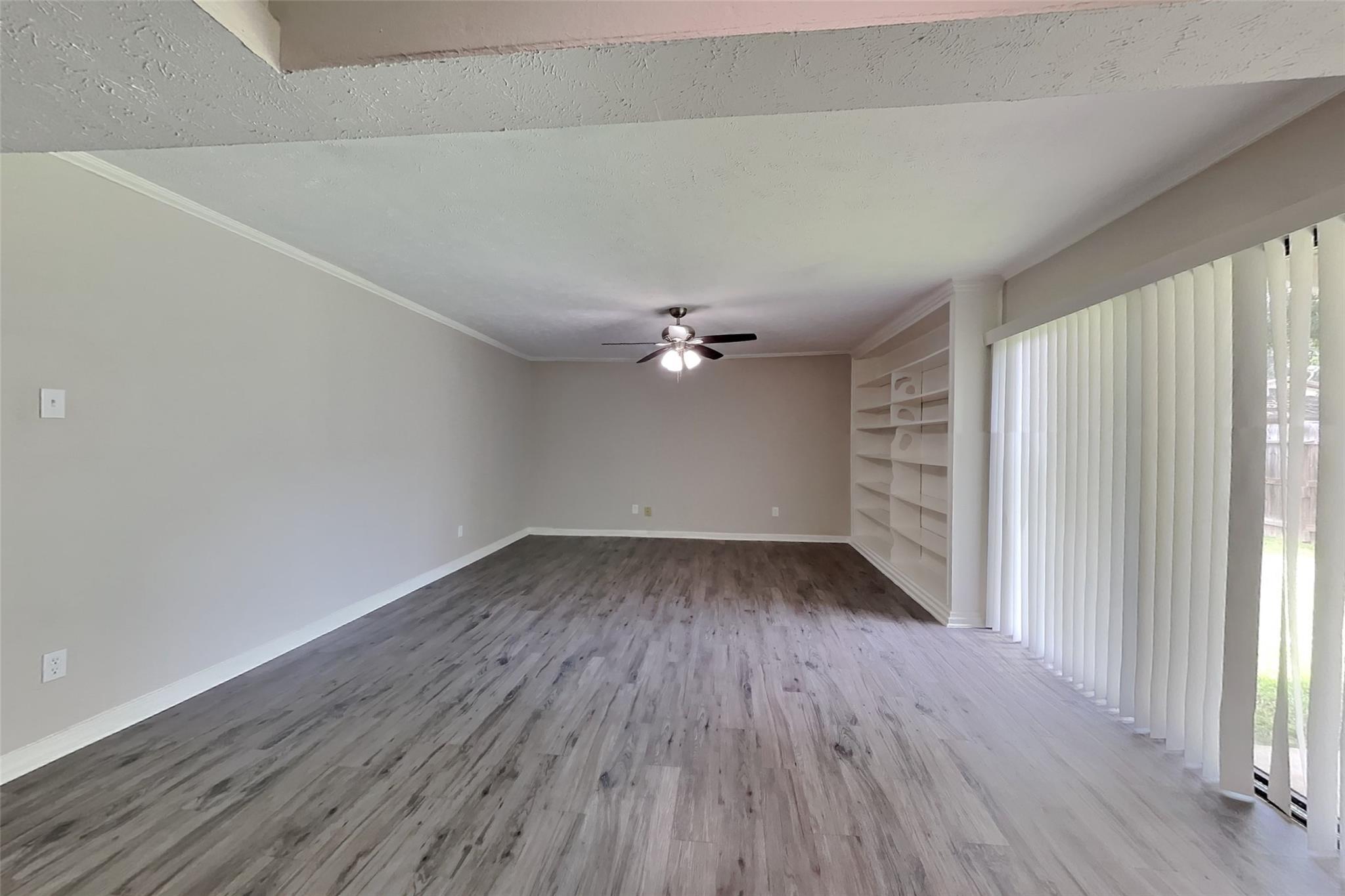 2102 Turtle Creek Drive