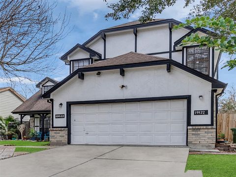 Homes For Sale - 19922 Big Timber Drive<br/> Humble, TX 77346