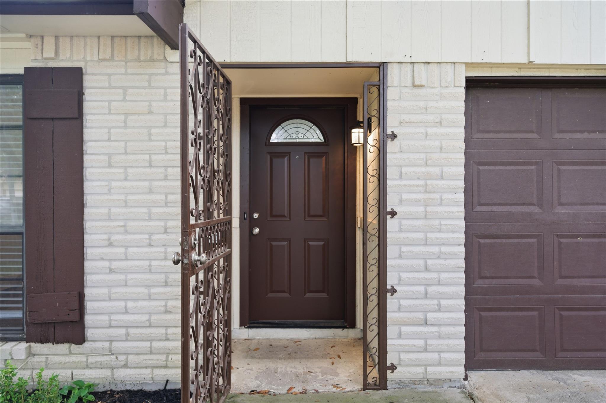 2126 Quail Valley East Drive