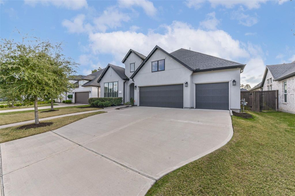 Photo of 11922 Parsifal Creek Road, Humble, TX 77346 (MLS # 71062393)