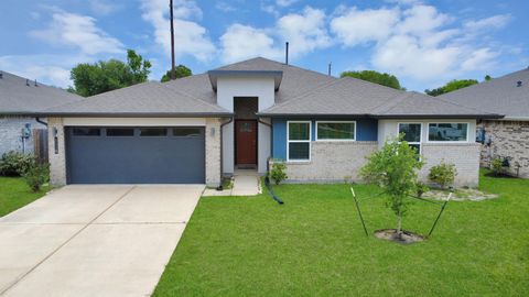 Photo of 1118 Hyde Lake Lane, Missouri City, TX 77459 (MLS # 59258374)