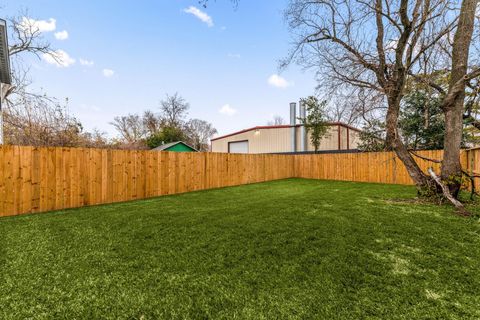 Tiny photo for 882 Prosper Street, Houston, TX 77088 (MLS # 96596387)
