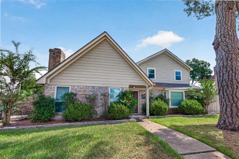 Homes For Sale - 8326 Tiger Lane<br/> Harris County, Houston, TX 77040