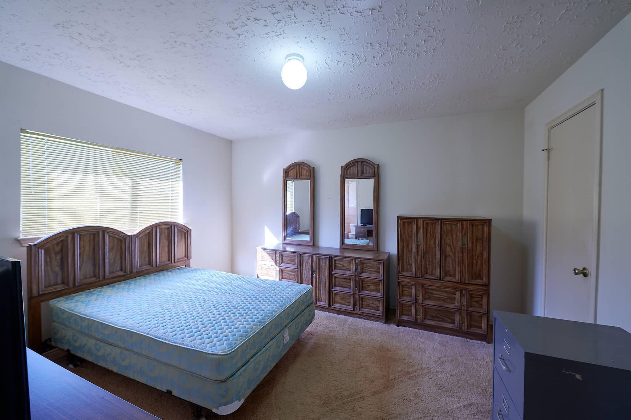 11911 E Marsham Circle