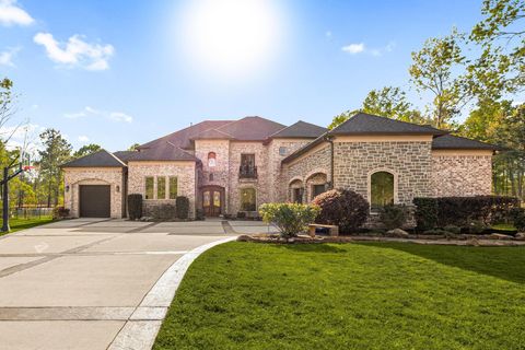 Homes For Sale - 27507 Hunter Creek Court<br/> Spring, TX 77386