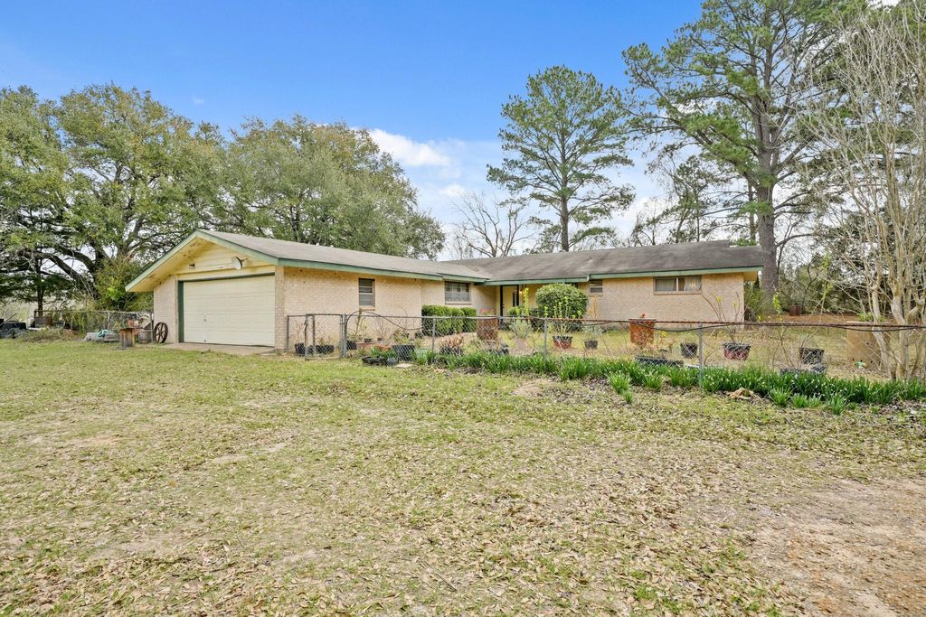 Photo of 0 West Road, Navasota, TX 77868 (MLS # 52514532)