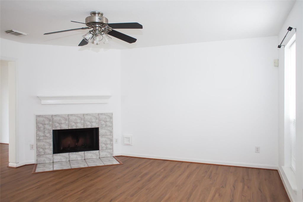 Photo of 8910 Sage Place, Houston, TX 77071 (MLS # 74121928)