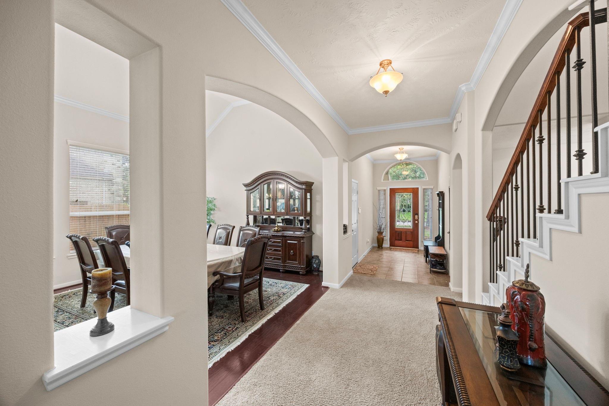 987 Astoria Lane