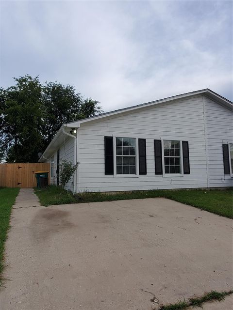 5319 Cherie Crest Court Houston TX 77088