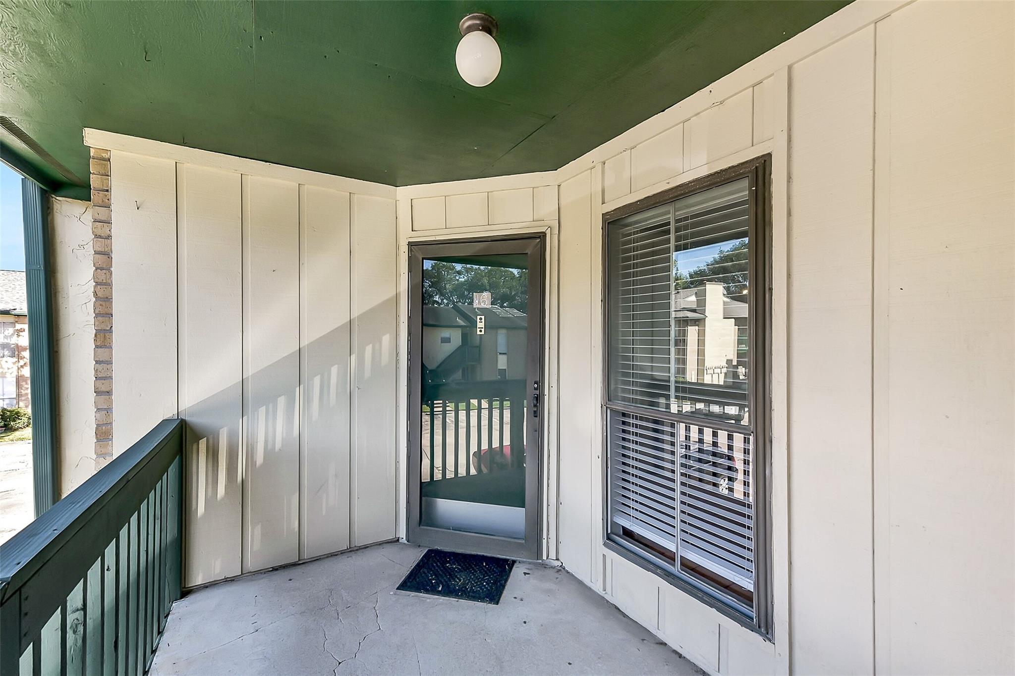 1516 Bay Area Boulevard F16