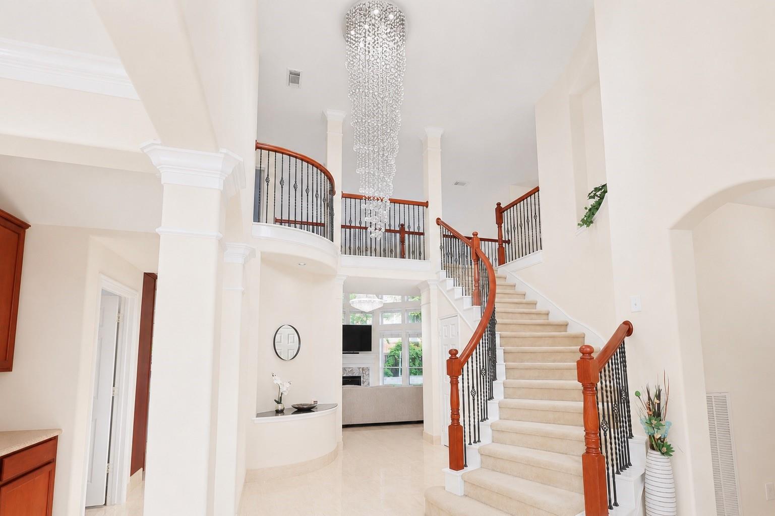 2614 Sunset Lake Drive