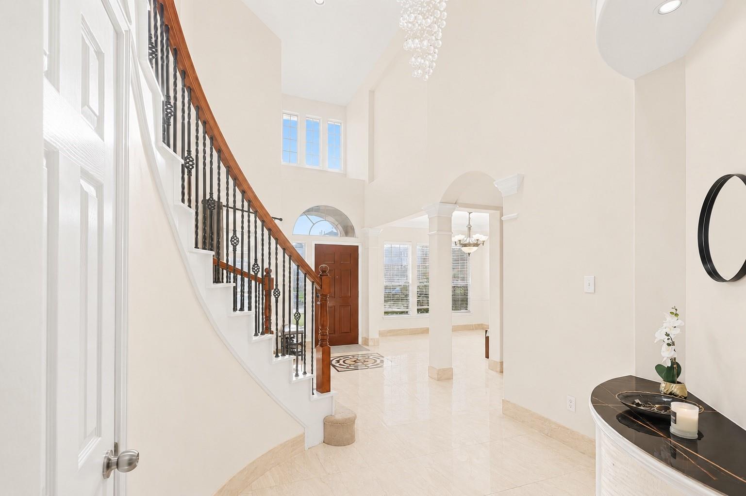 2614 Sunset Lake Drive